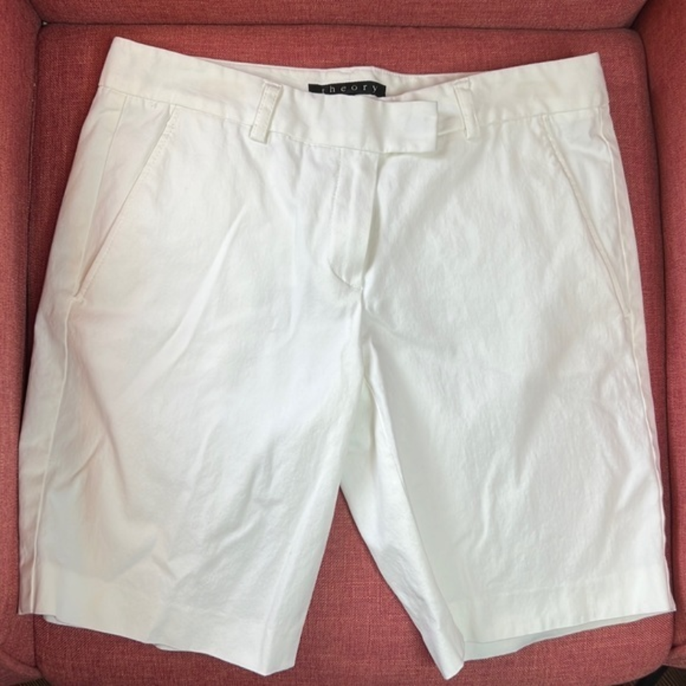 THEORY WOMENS WHITE SHORTS‎ SIZE 4